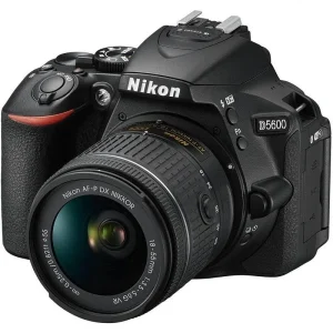 دوربین نیکون D5600